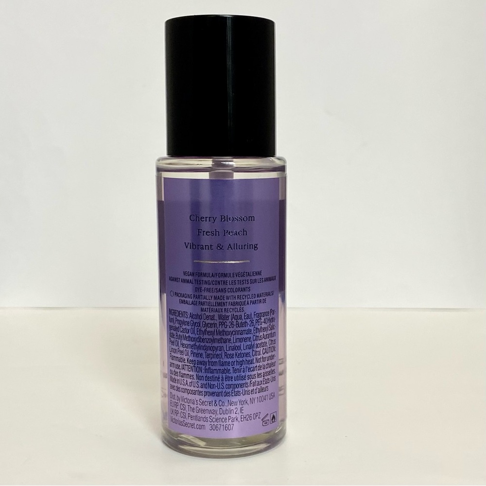 NEW Victoria's Secret Love Spell Fragrance Mist 2.5 fl.oz. - Picture 3 of 4